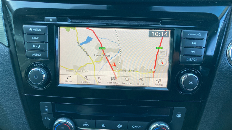 Nissan Qashqai 1.3 DiG-T N-Connecta 5dr Petrol Hatchback